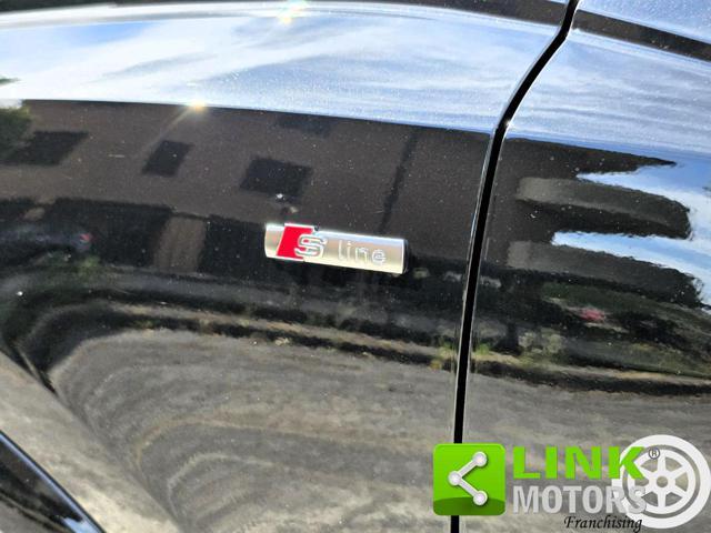 AUDI Q3 SPB 35 TFSI S tronic Identity Black S Line Edition