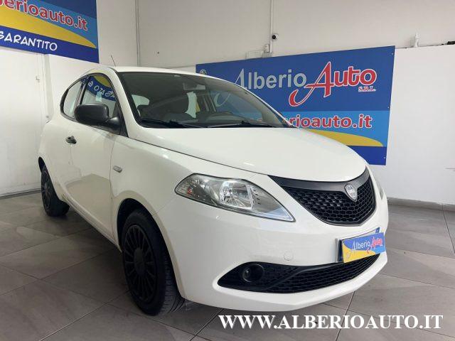 LANCIA Ypsilon 1.2 69 CV 5 porte GPL Ecochic Silver