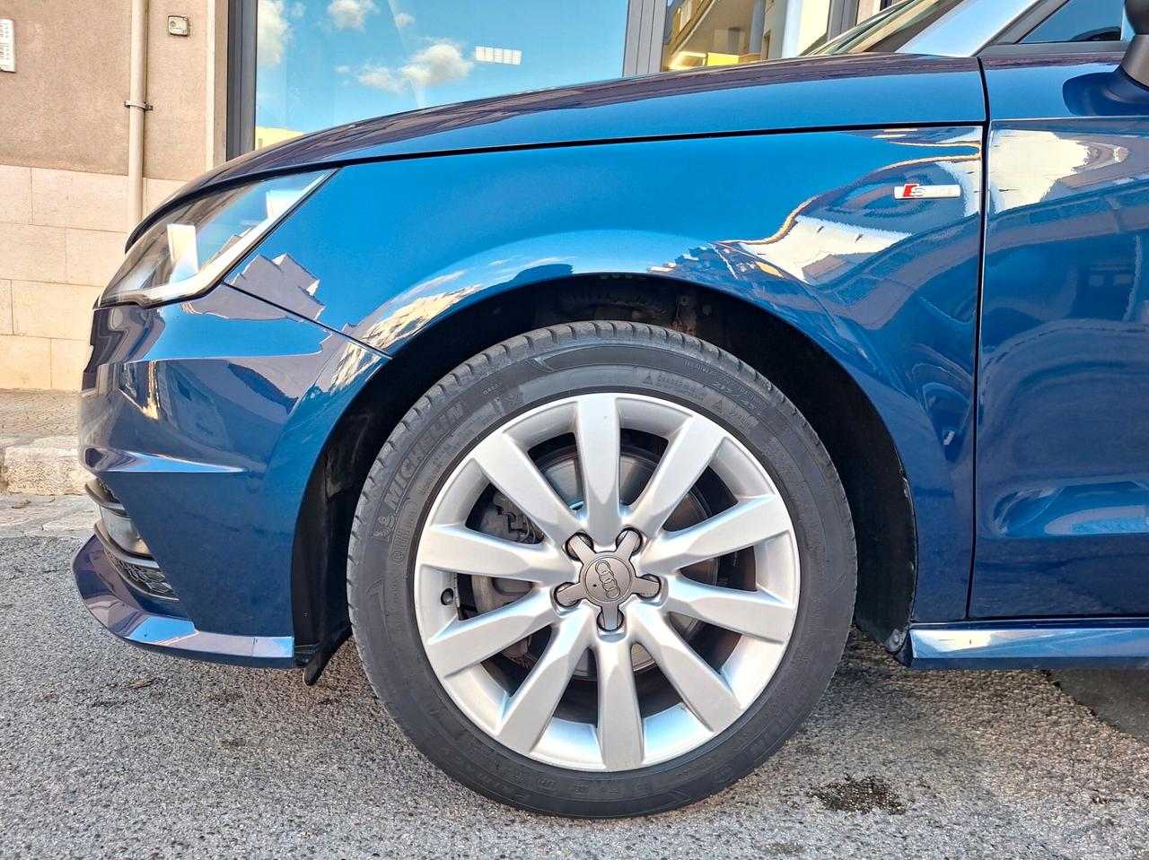 Audi A1 SPB 1.6 TDI 116 CV Metal plus