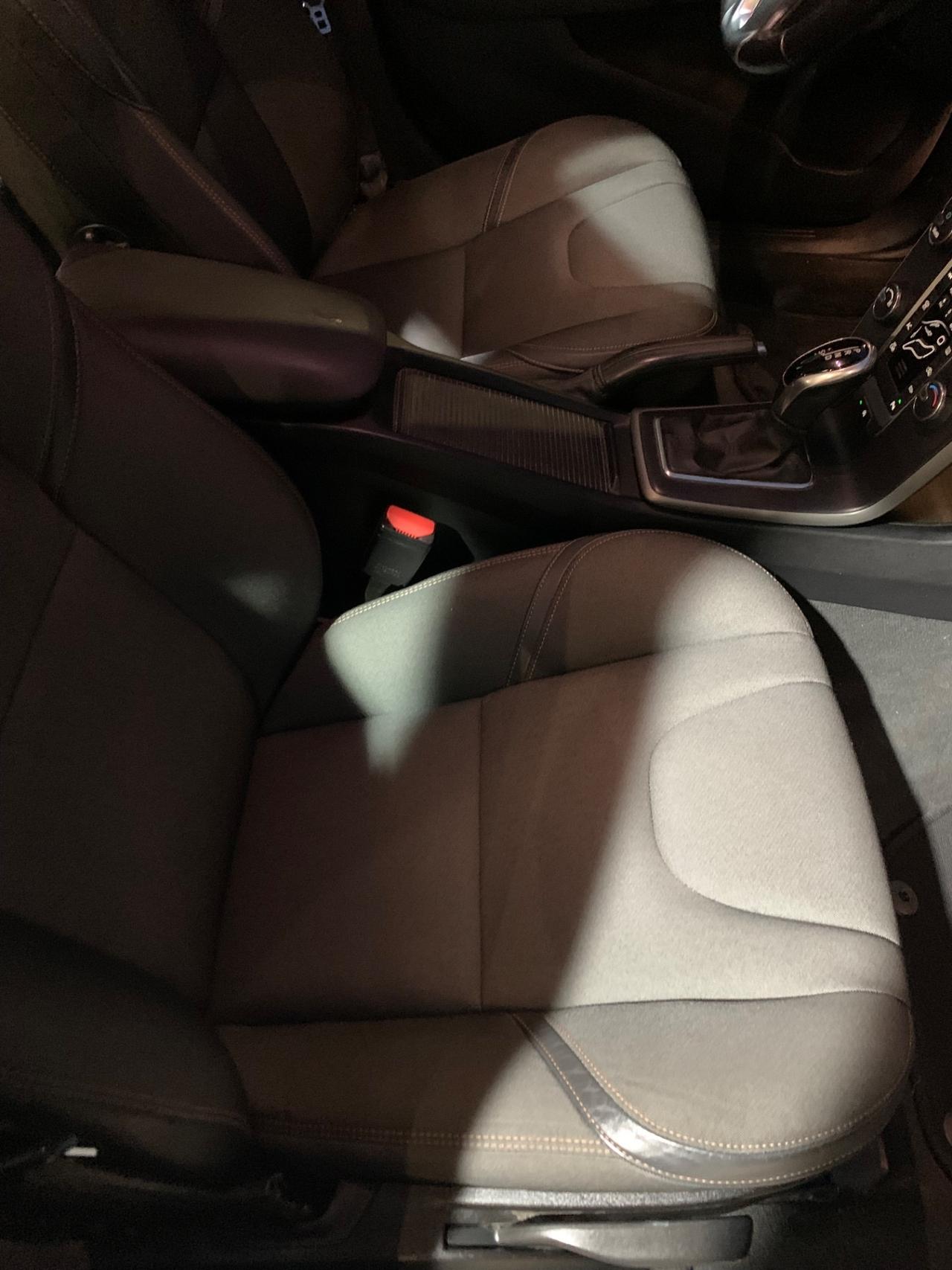 Volvo V40 Cross Country D2 Business Plus