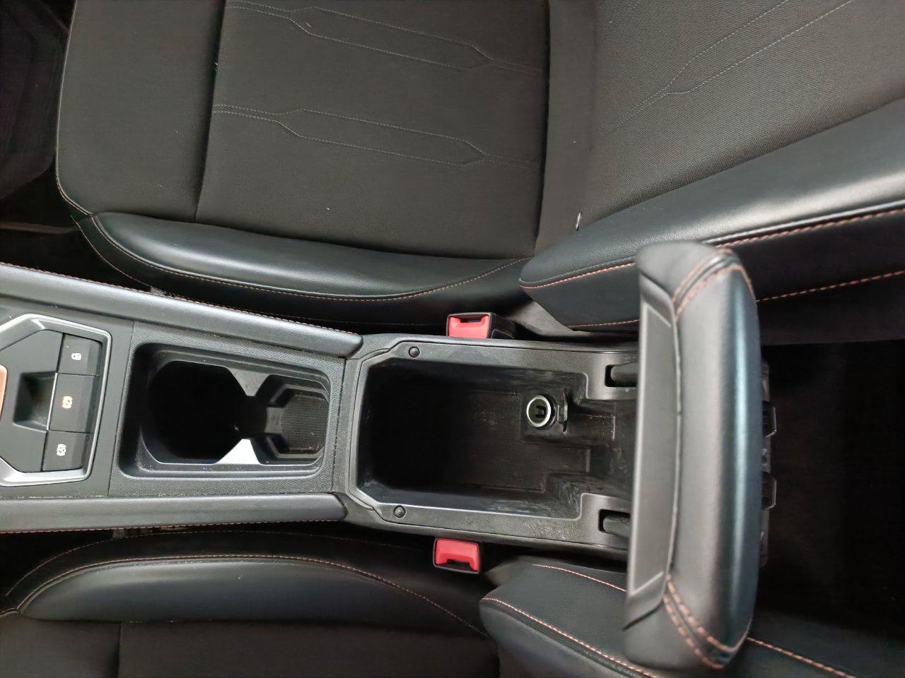 Cupra Leon 1.5 hybrid 150cv dsg