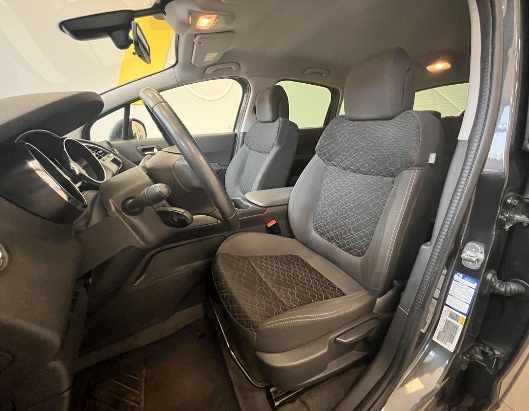 PEUGEOT 3008 1ª serie - 3008 BlueHDi 120 S&S Business