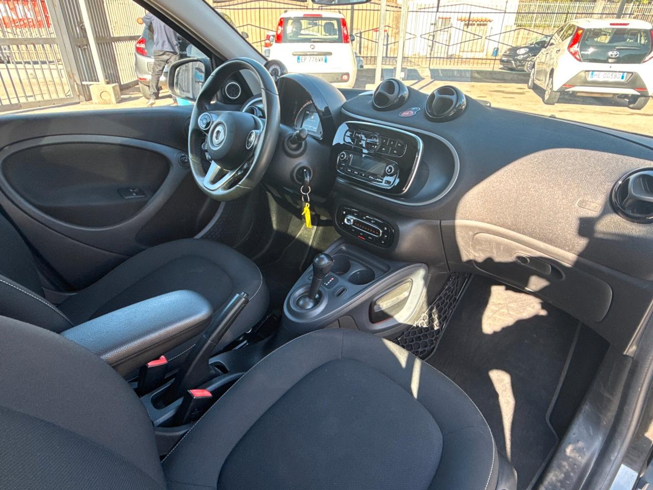 Smart ForFour Twinamic Passion 70 1.0