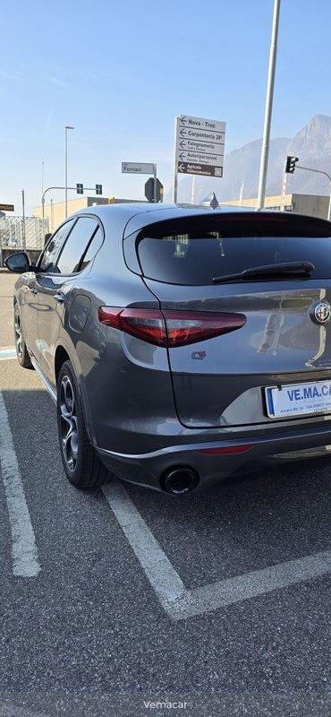 Alfa Romeo Stelvio 2.2 TDS 210CV Veloce AT8 Q4 con blocco differenziale