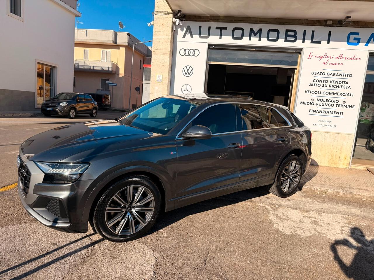 audi q8 s line 2022 tetto!