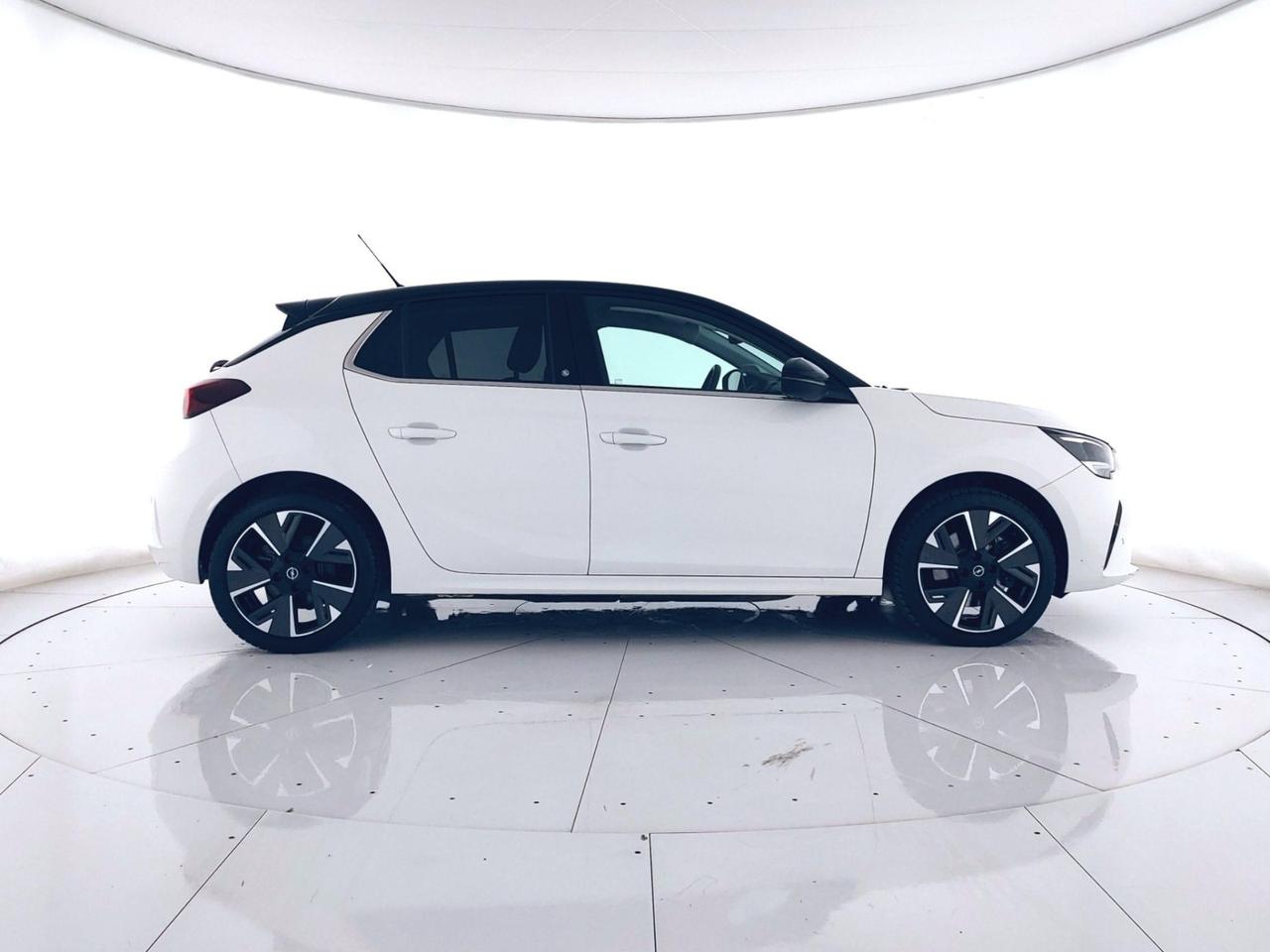 OPEL Corsa e- Elegance NEOPATENTATI+CAMERA+APP CONNECT+LED