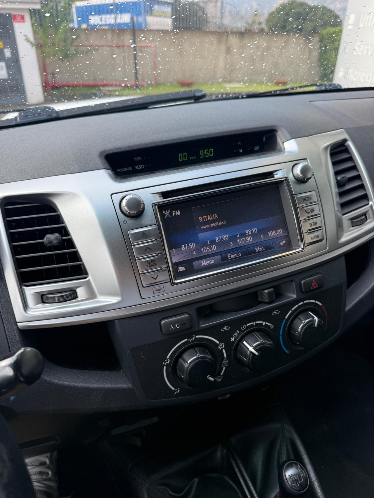 Toyota Hilux 2.5 D-4D 4WD 2p. 4posti MY14"