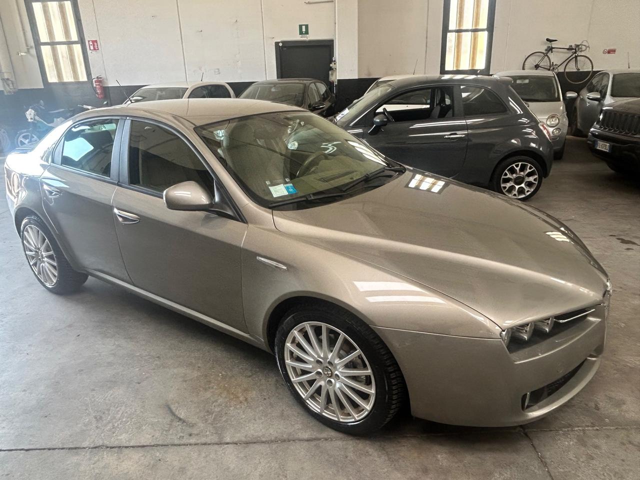Alfa Romeo 159 1900 JTDM 150 Cv berlina 157000 km