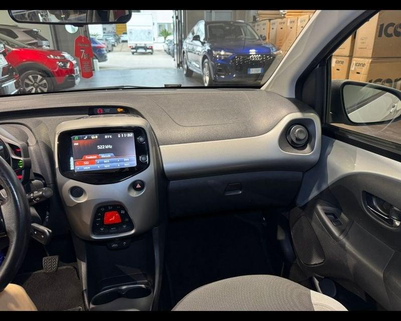 Toyota Aygo 2ª serie 1.0 VVT-i 69 CV 5 porte x-play MMT