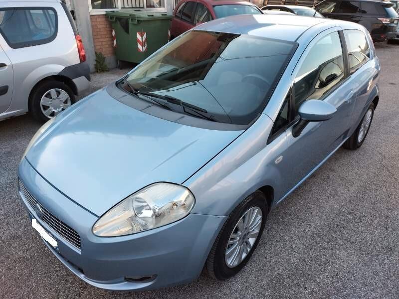 Fiat Grande Punto 1.3 MJT 90 CV 3 porte Emotion