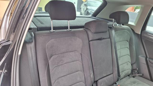 VOLKSWAGEN Tiguan 2.0 TDI SCR DSG Executive BlueMotion N°FH664