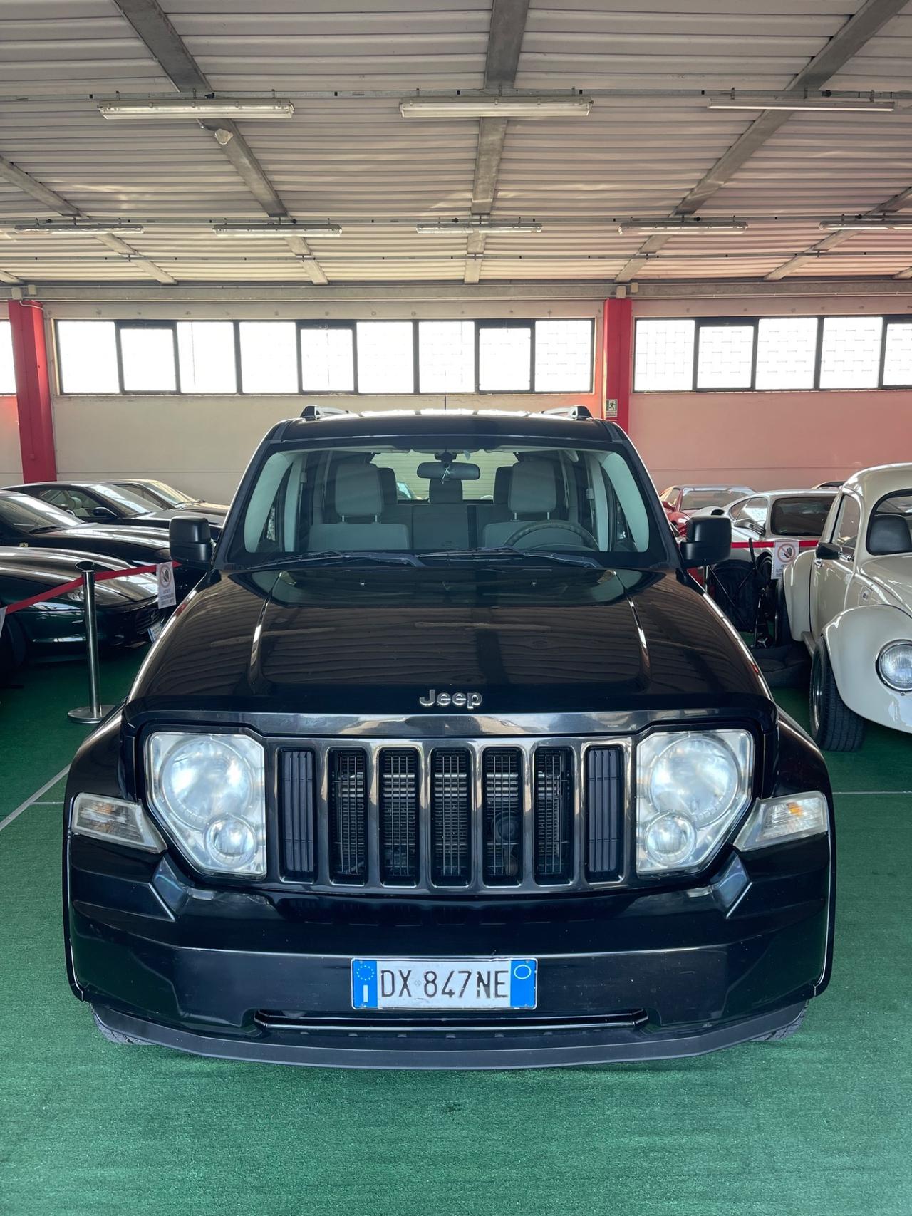 Jeep Cherokee 2.8 CRD Manuale 4X4 PERMUTE RATE