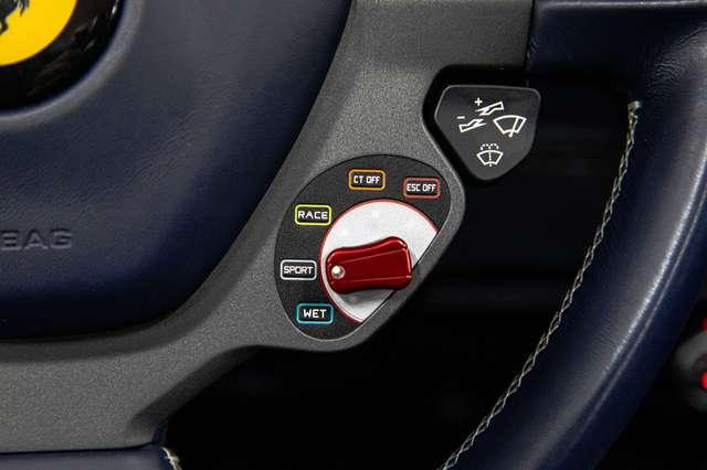 Ferrari 488 SPIDER|LIFT|DAYTONA|ELECTRIC SEATS|SCUDETTI