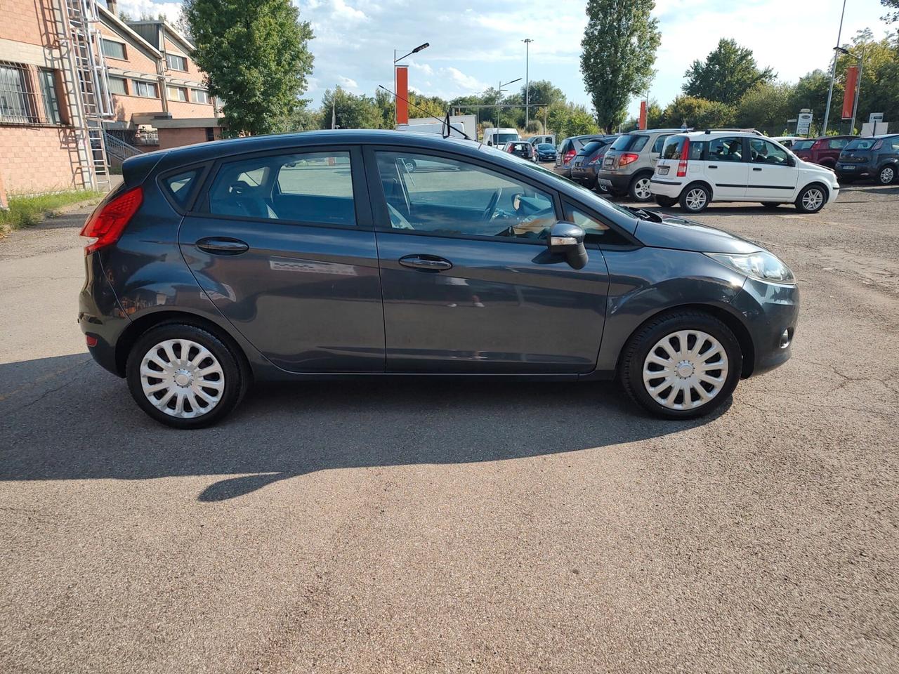 Ford Fiesta 1.2 82 CV 5 porte Titanium, EURO 5, GARANZIA L.12 MESI, OK NEOPATENTATI
