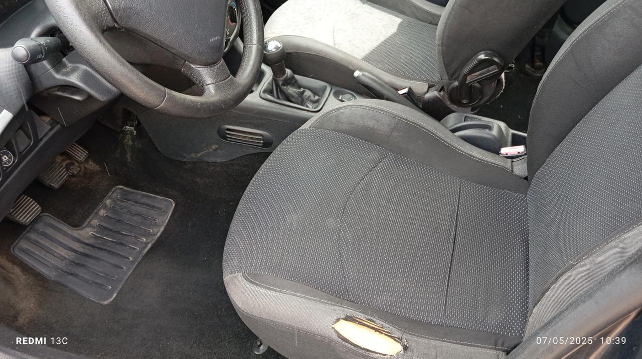 Peugeot 206 Plus 1.1 60CV 5p. Urban ECO GPL