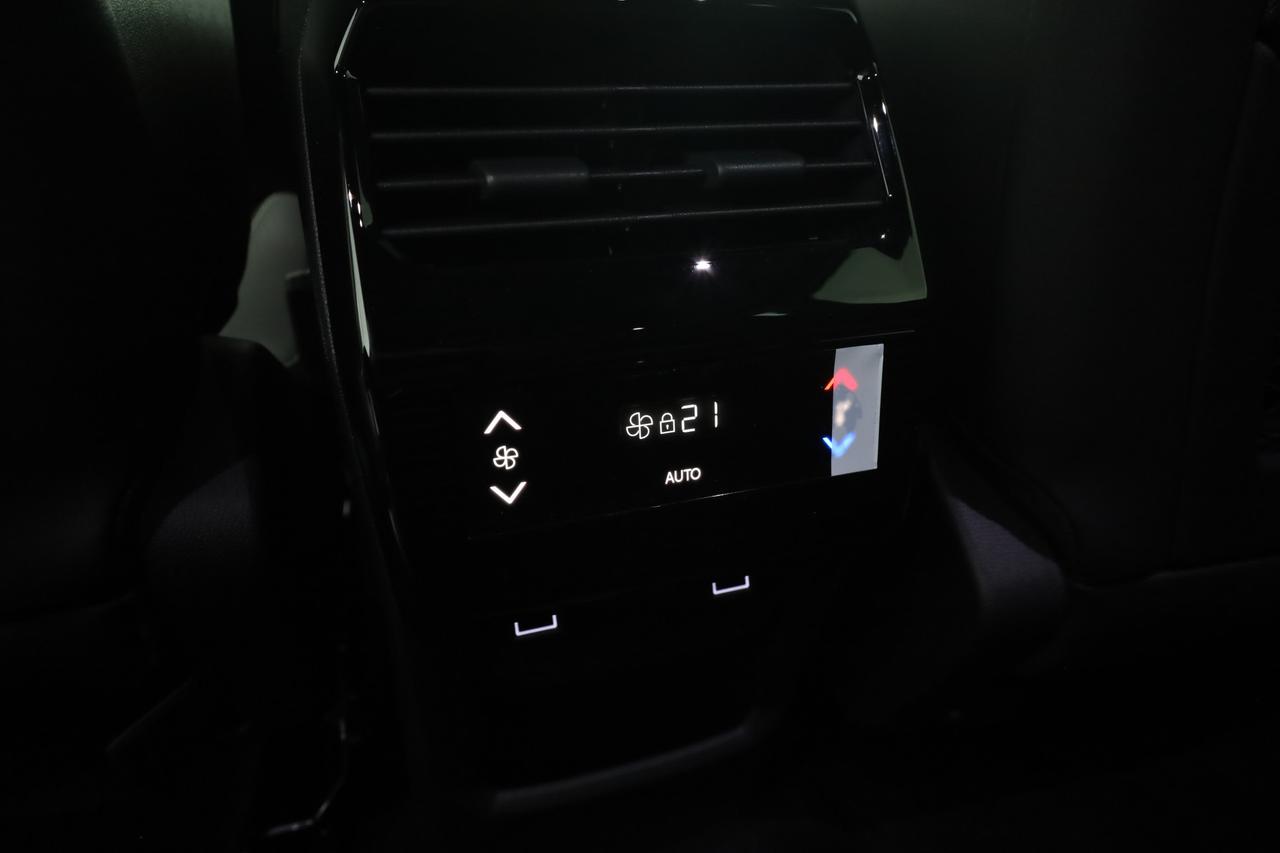 PEUGEOT 5008 3ª serie 5008 Hybrid 145 e-DCS6 GT