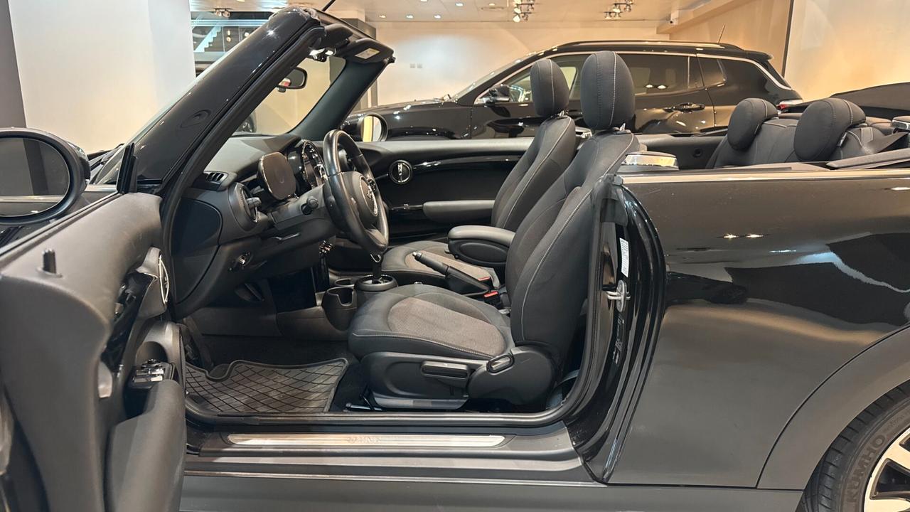 Mini 1.5 Cooper Sidewalk Edition Cabrio - 2021