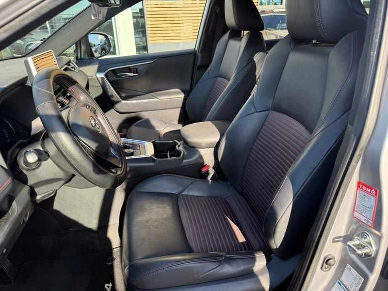 Toyota RAV4 Plug-in 2.5 PHEV E-CVT More Dynamic AWD-i