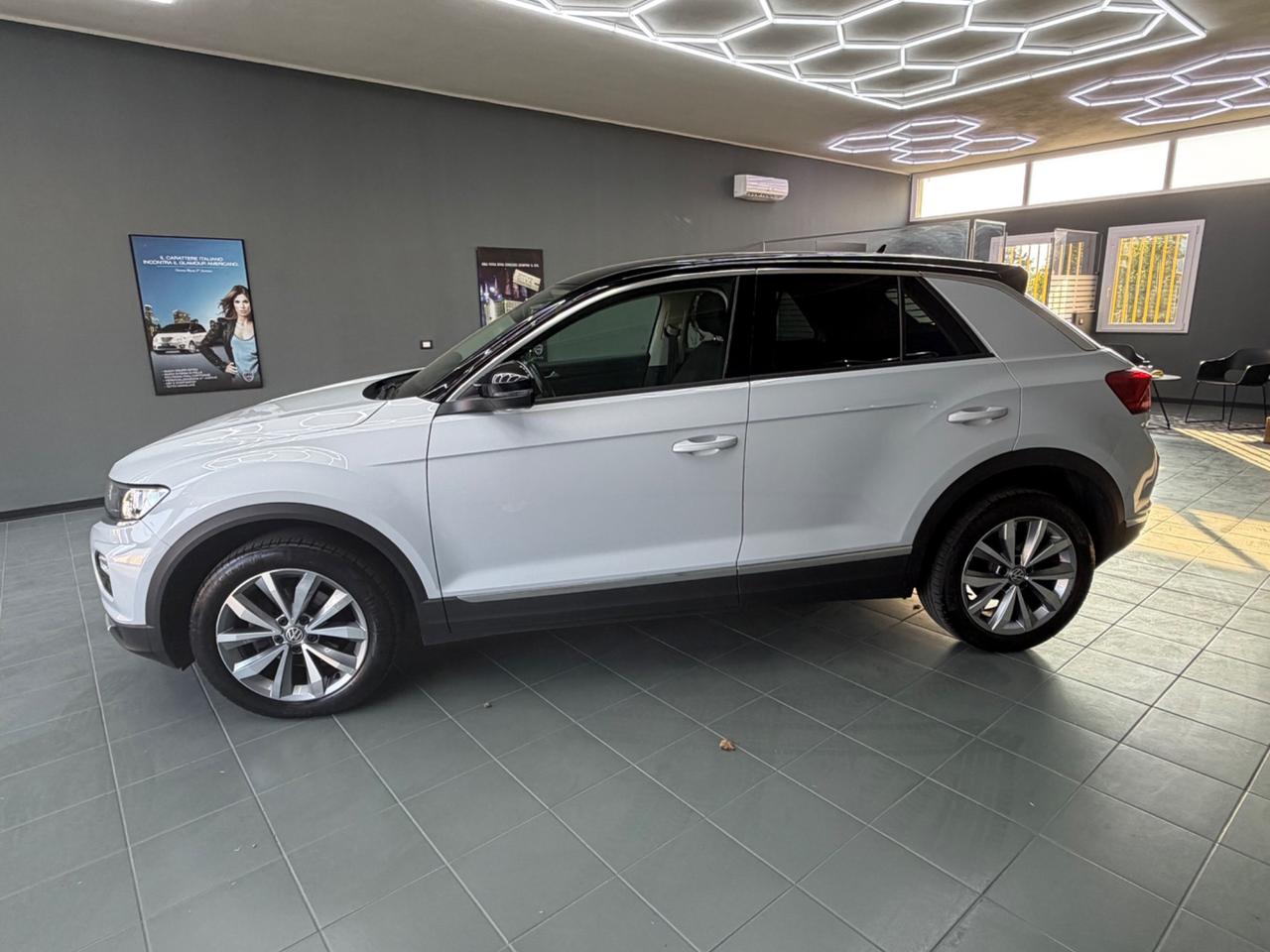 Volkswagen T-Roc 1.5 Tsi DSG Advanced BlueMotion Tech
