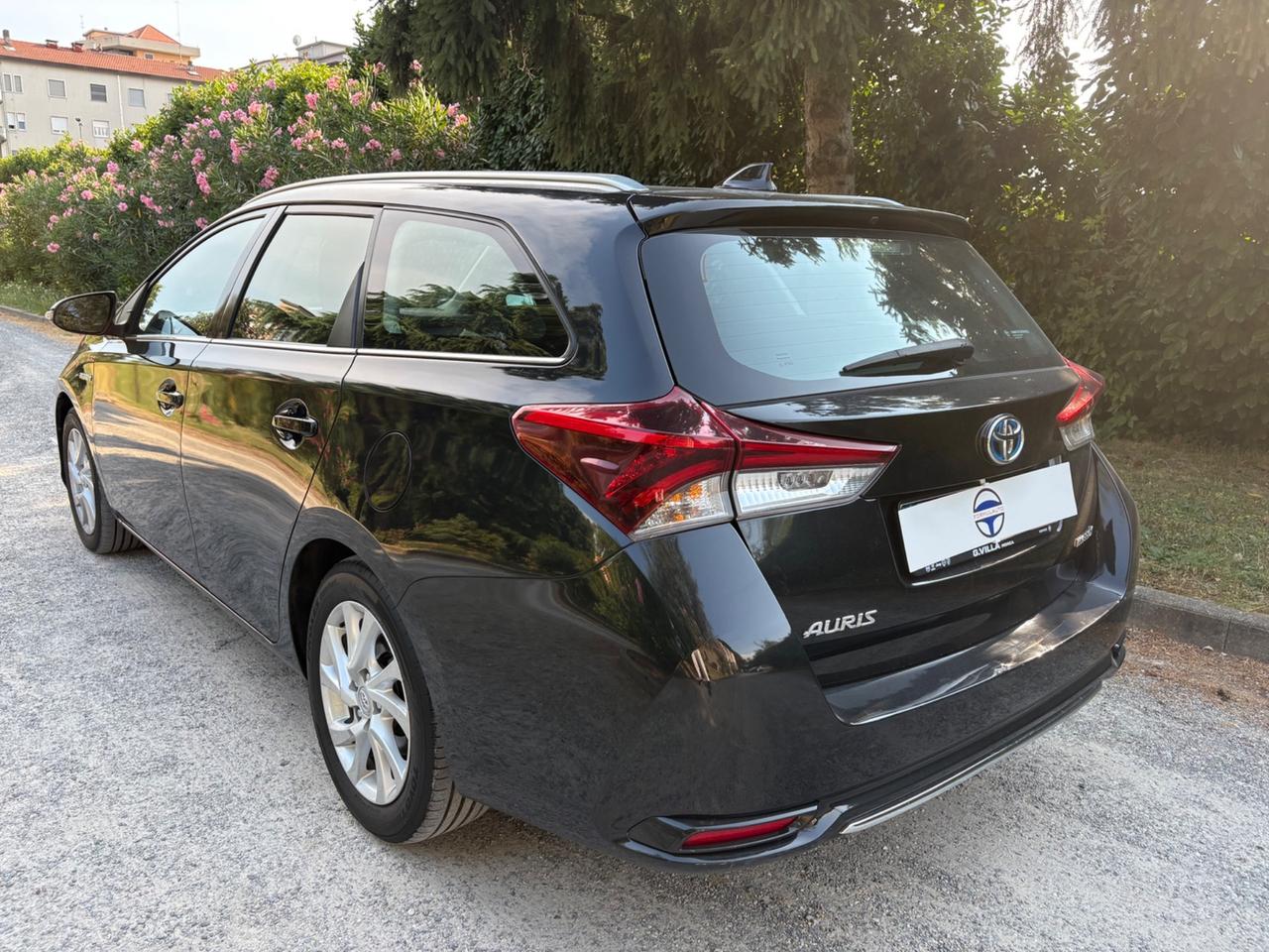 Toyota Auris Touring Sports 1.8h Business cvt EURO6