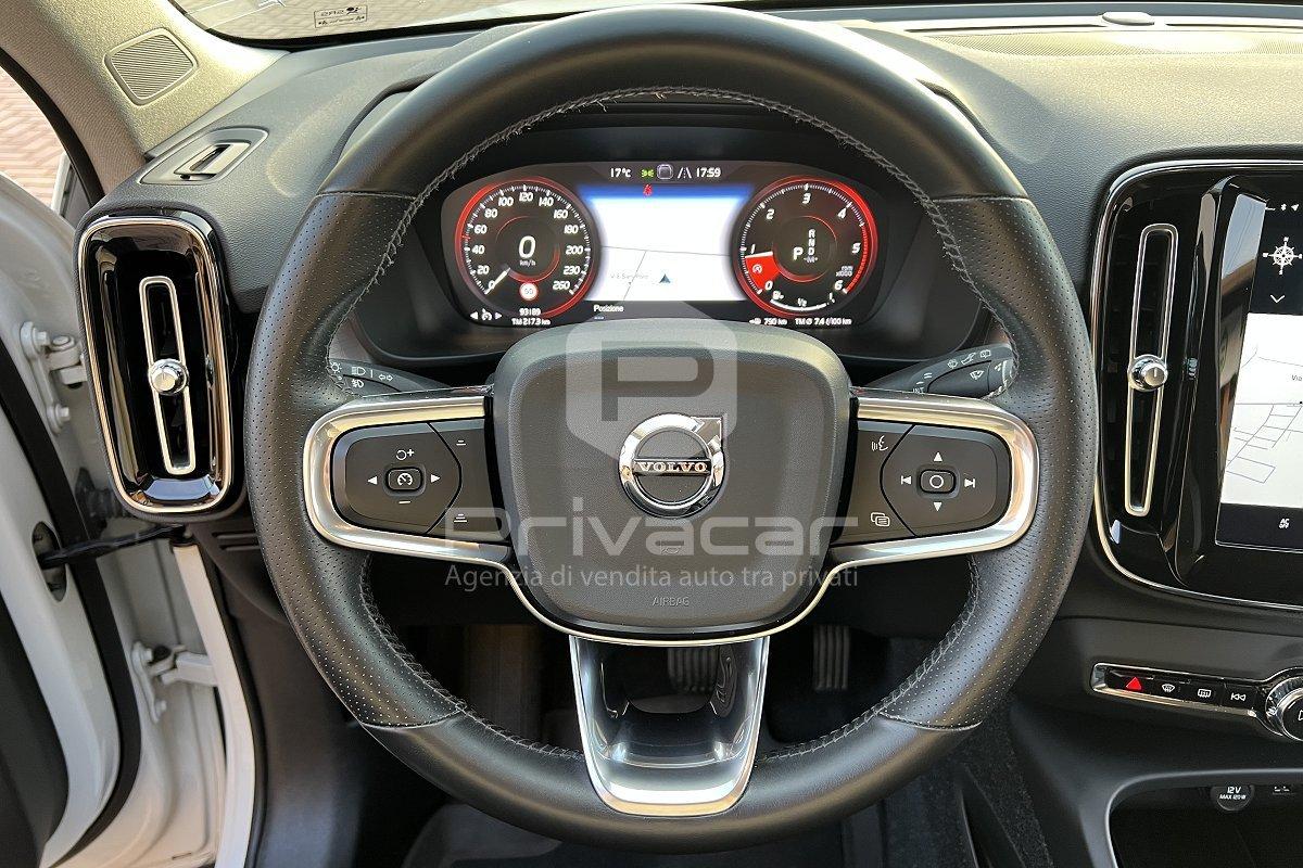 VOLVO XC40 D3 Geartronic Momentum