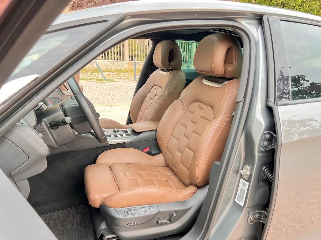 Ds DS5 5 1.6 THP 200 Sport Chic