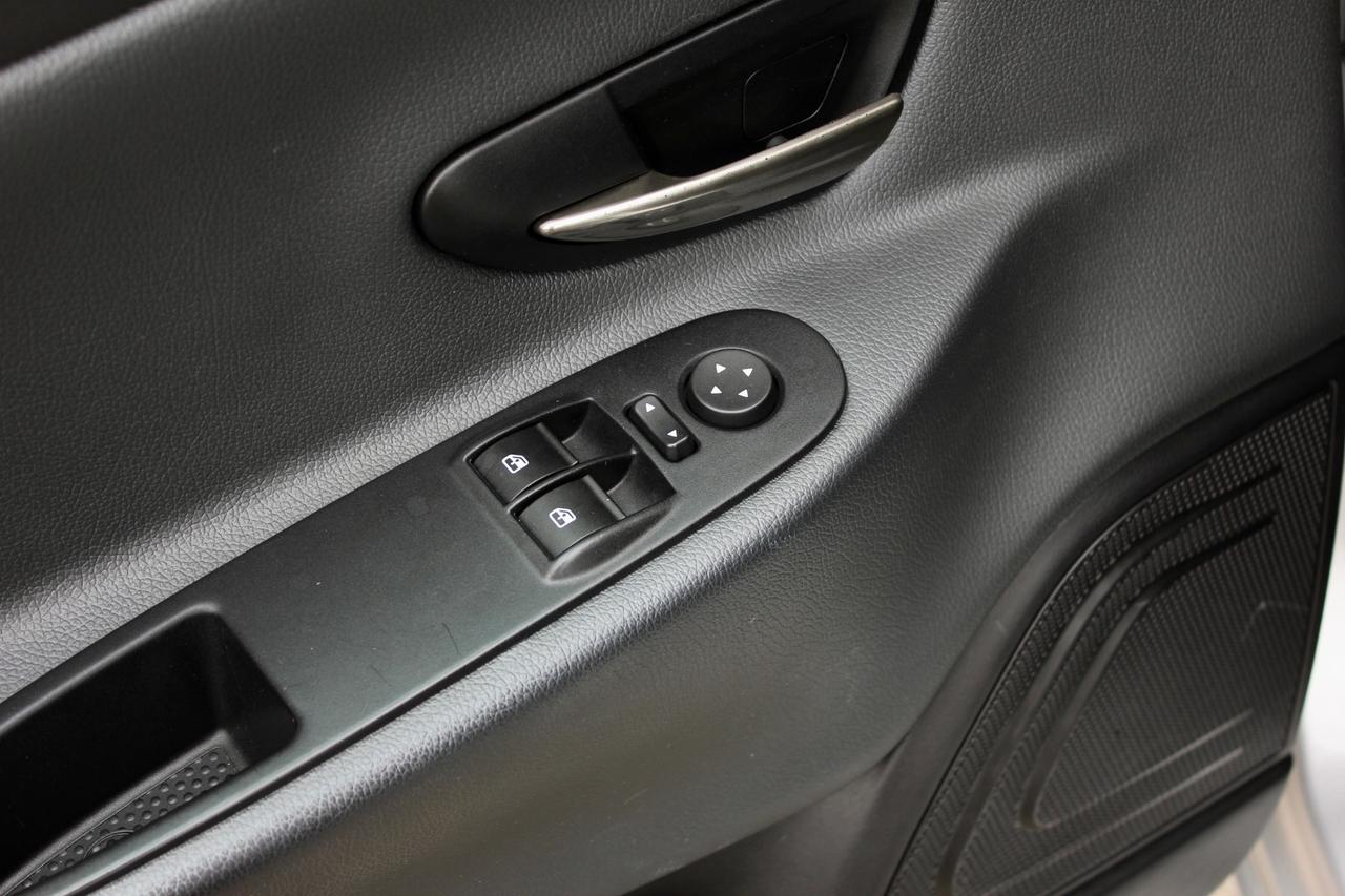 Lancia Ypsilon 1.2 69 CV 5 porte Silver UNICO PROPRIETARIO!