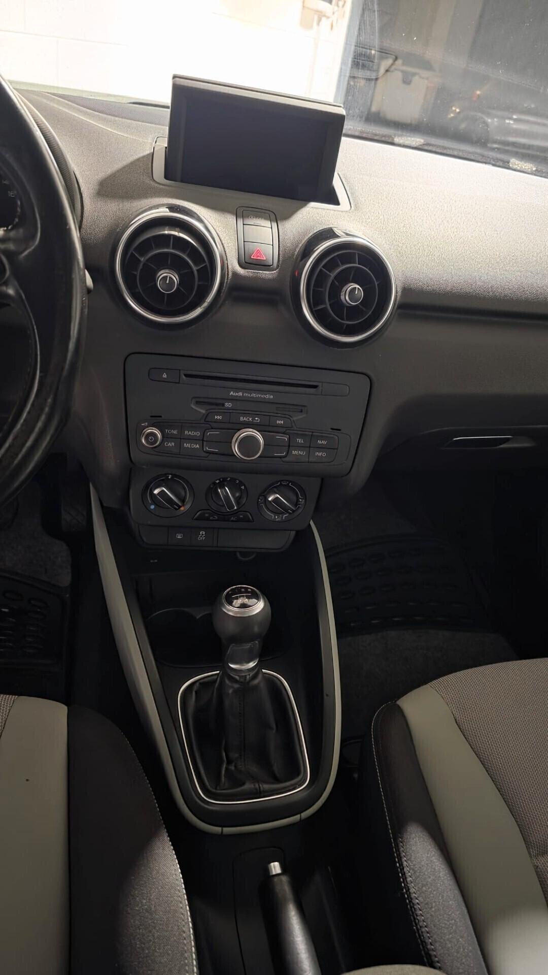 Audi A1 1.2 TFSI NEOPATENTATI+NAVI+BLUETOOTH+PELLE