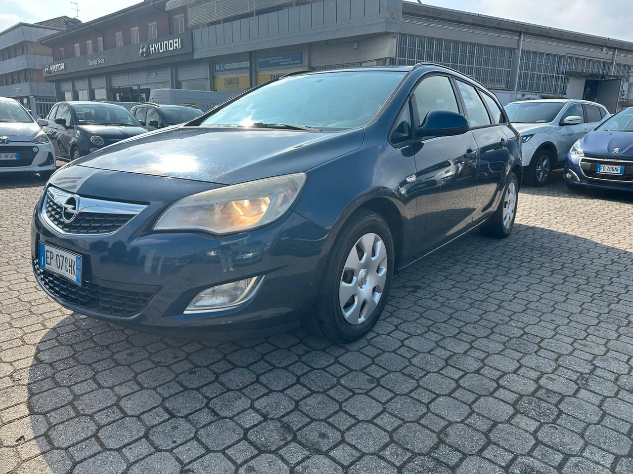 Opel Astra 1.7 CDTI 110CV Sports Tourer Cosmo