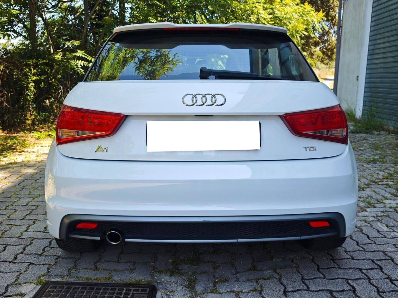 Audi A1 1.6 TDI S Line