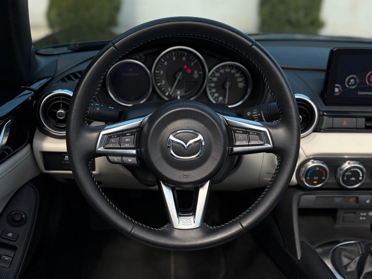 Mazda MX-5 1.5L Skyactiv-G Soft Top 100th Anniversary