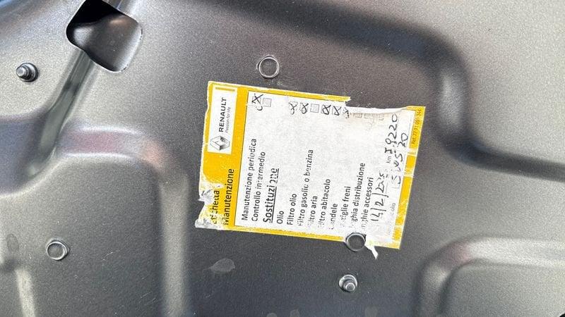 Renault Arkana 1.6 E-Tech full hybrid R.S. Line Fast Track 145cv 1.6 E-Tech full hybrid R.S. Line Fast Track