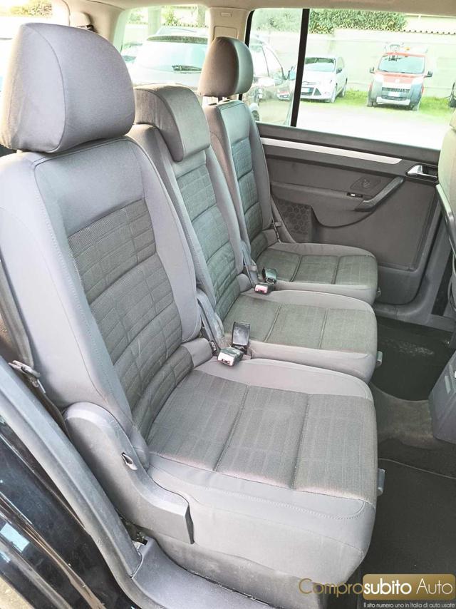 VOLKSWAGEN Touran 1.9 TDI 105CV 7 POSTI