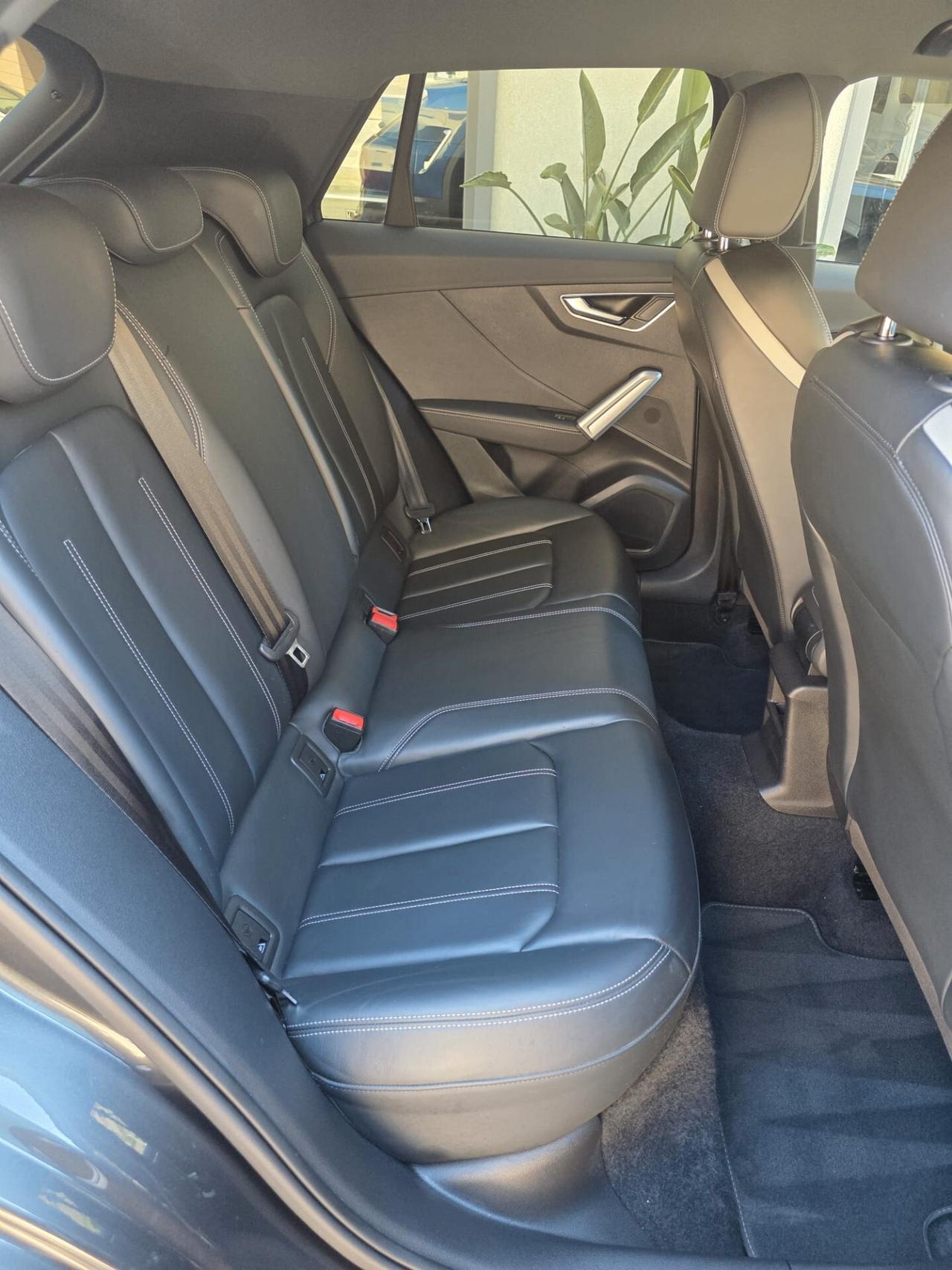 Audi Q2 30 TDI S-Tronic line Edition+Cockpit+Pelle...