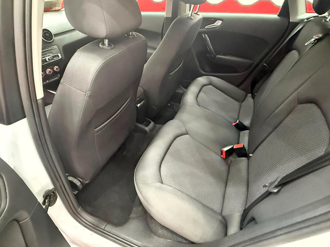 Audi A1 SPB 1.6 TDI 116cv s-line - 2016