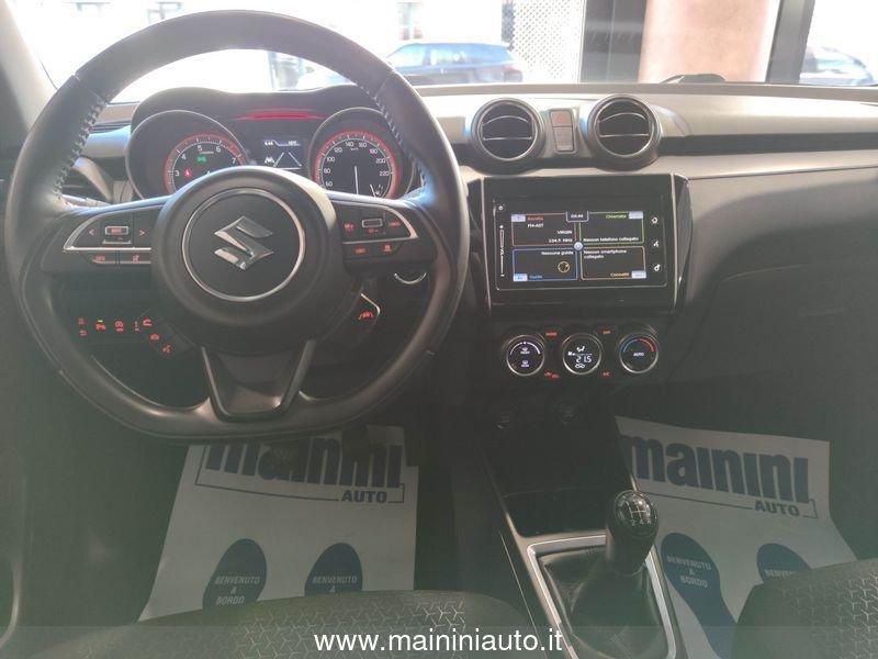 Suzuki Swift 1.2 83cv Hybrid Top + Car Play