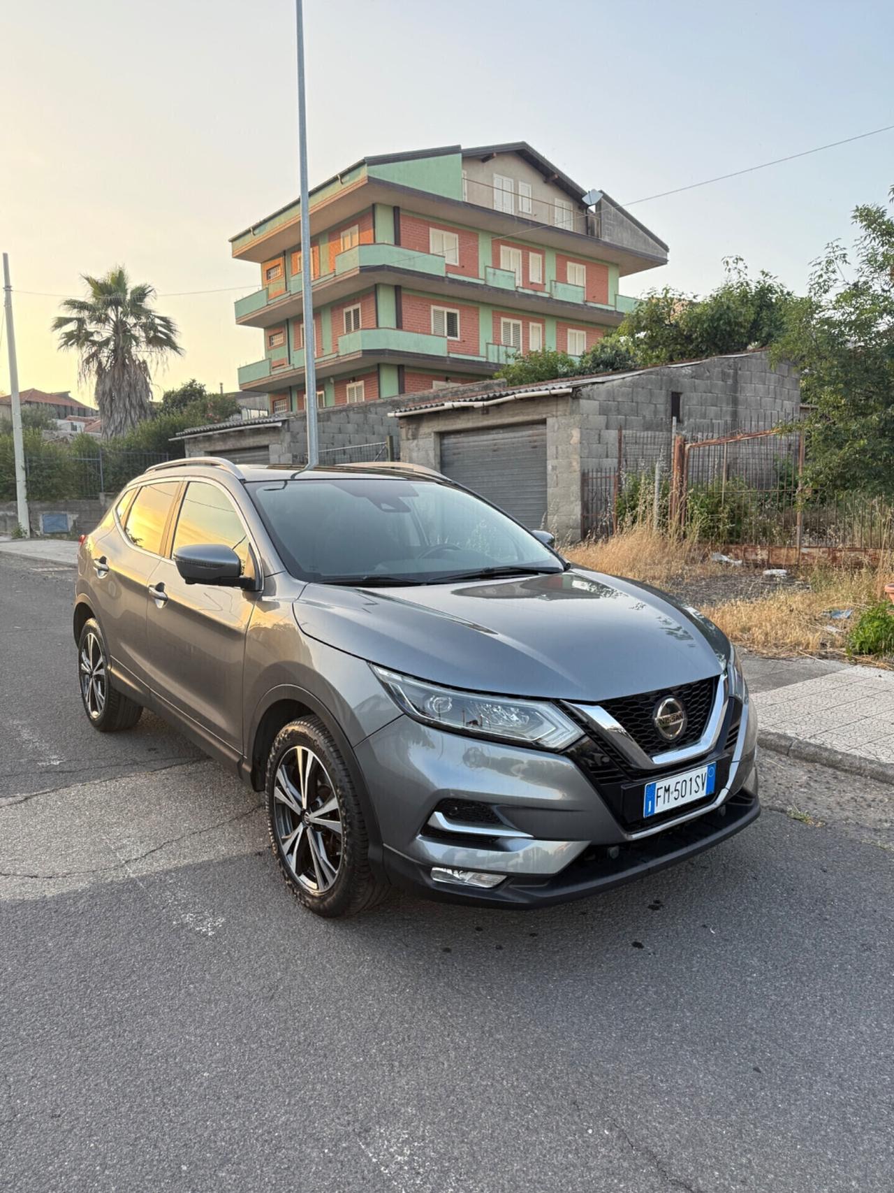 Nissan Qashqai 1.5 dCi Tekna tetto panoramico