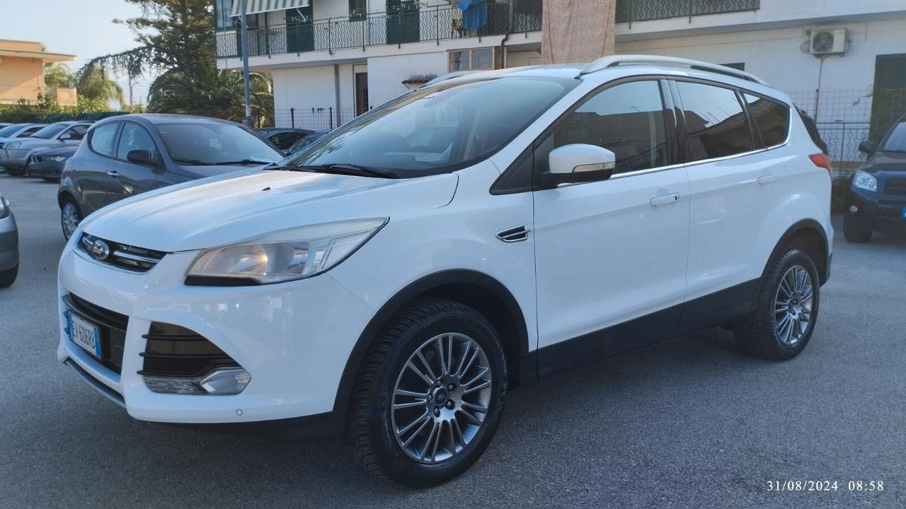 Ford Kuga 2.0 TDCI 140 CV 4WD Titanium