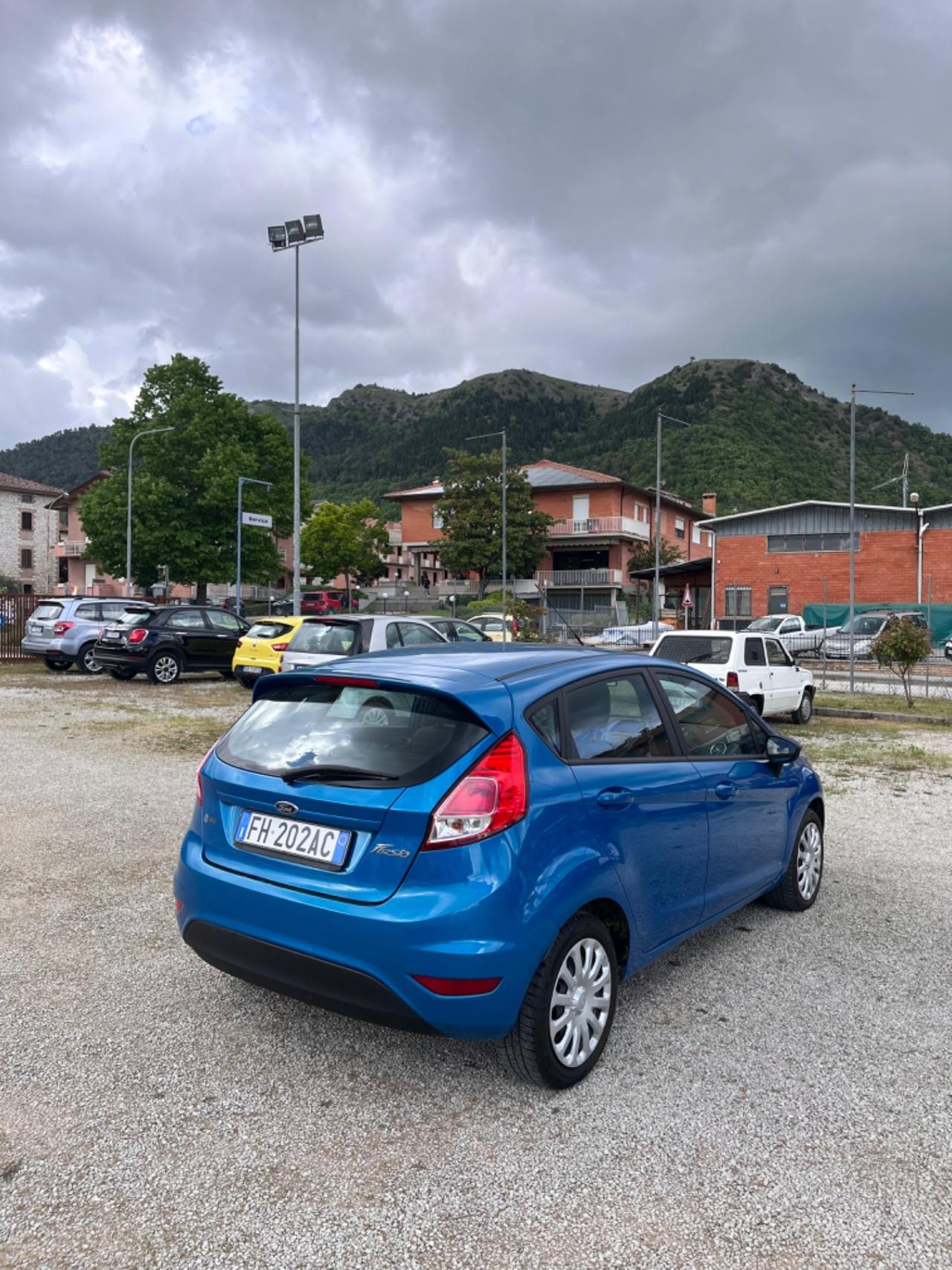 Ford Fiesta 1.2 60CV 2017 PERFETTA NEOPATENTATI
