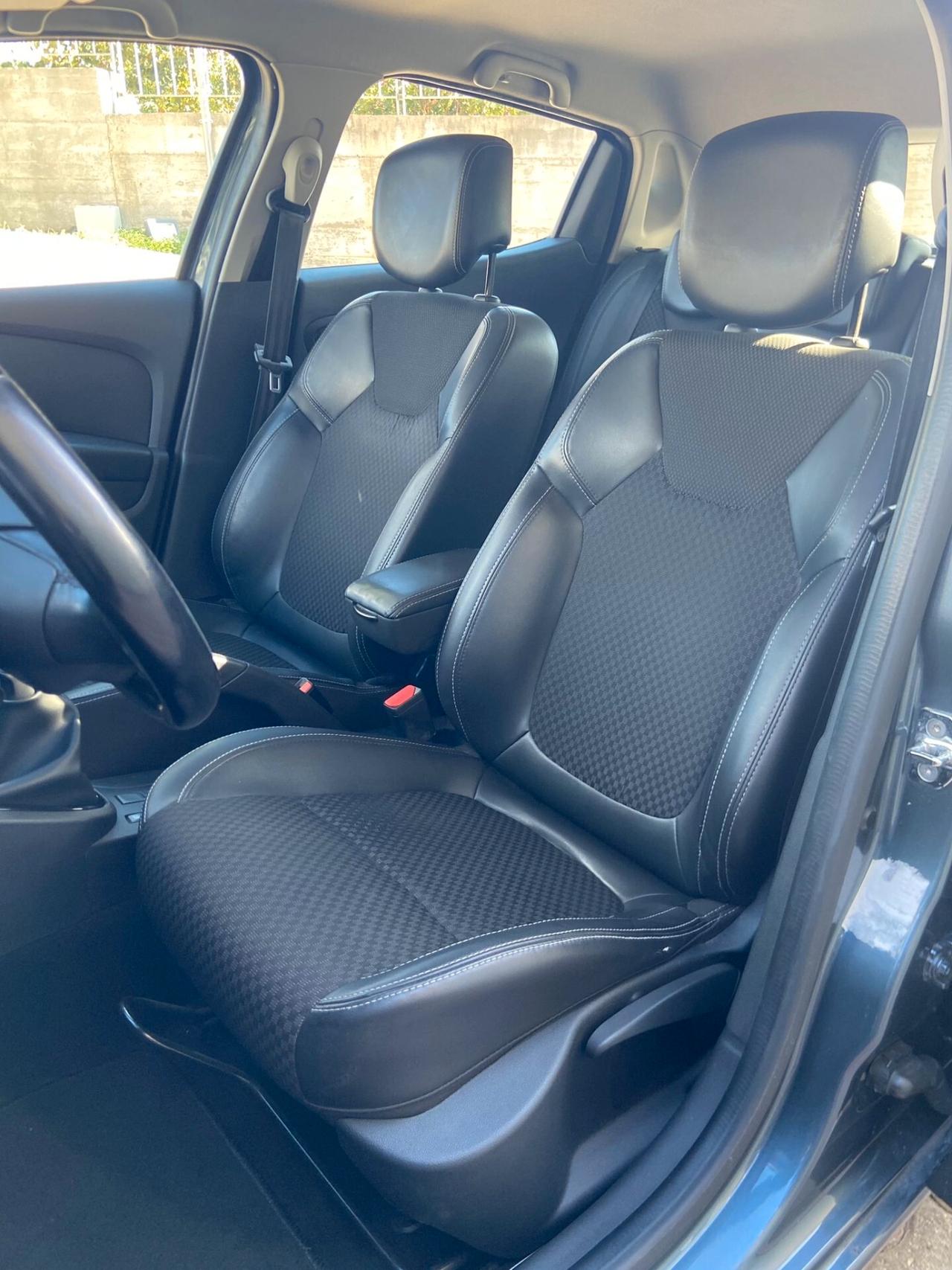 Renault Clio 1.5 dCi 110cv (81kw) Energy Duel Euro6