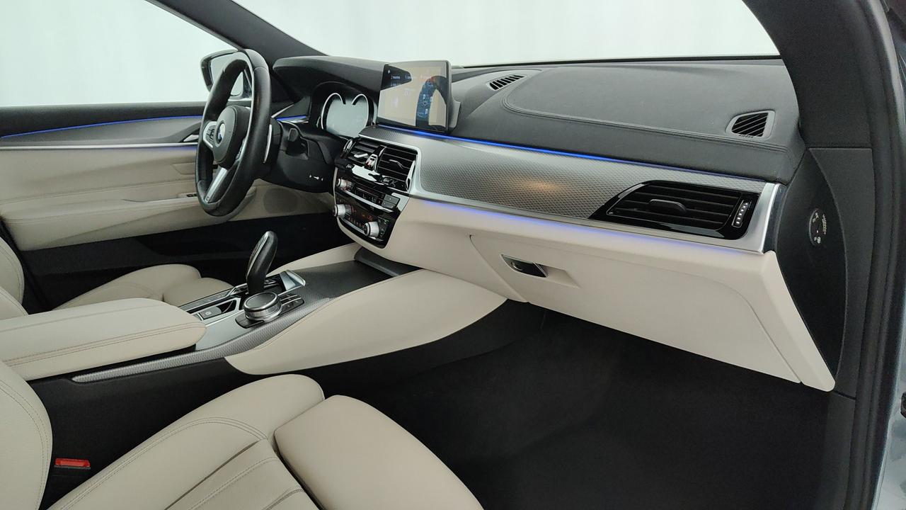 BMW Serie 6 G32 2017 Gran Turismo - 630d Gran Turismo xdrive Msport 265cv auto