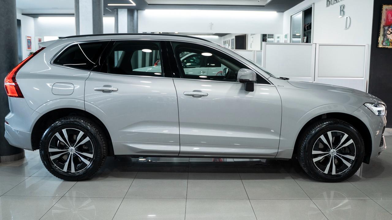 Volvo XC 60 XC60 B4 D 2.0 GEARTRONIC AWD MOMENTUM SPORT LED NAVI FULL OPTIONAL