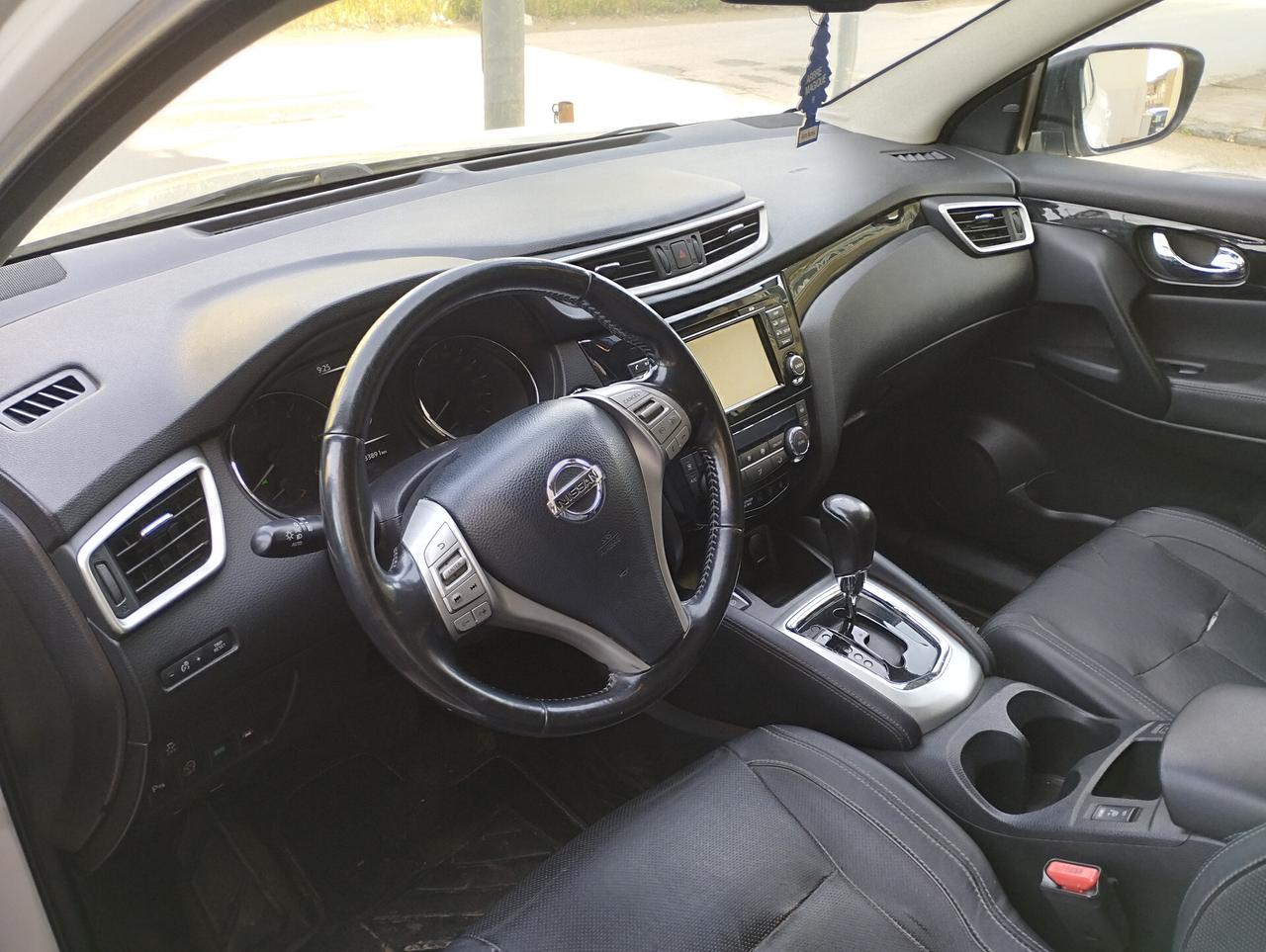 Nissan Qashqai 1.6 dCi DPF Tekna Automatica