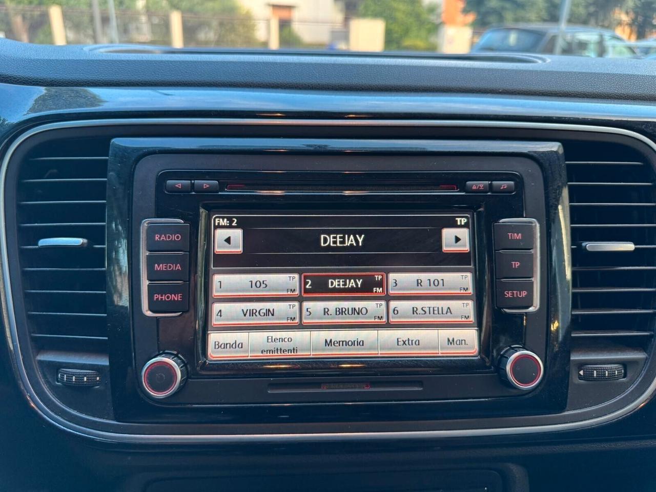 VW MAGGIOLINO 1.6 TDI DESING 105cv NEOPATENTATI