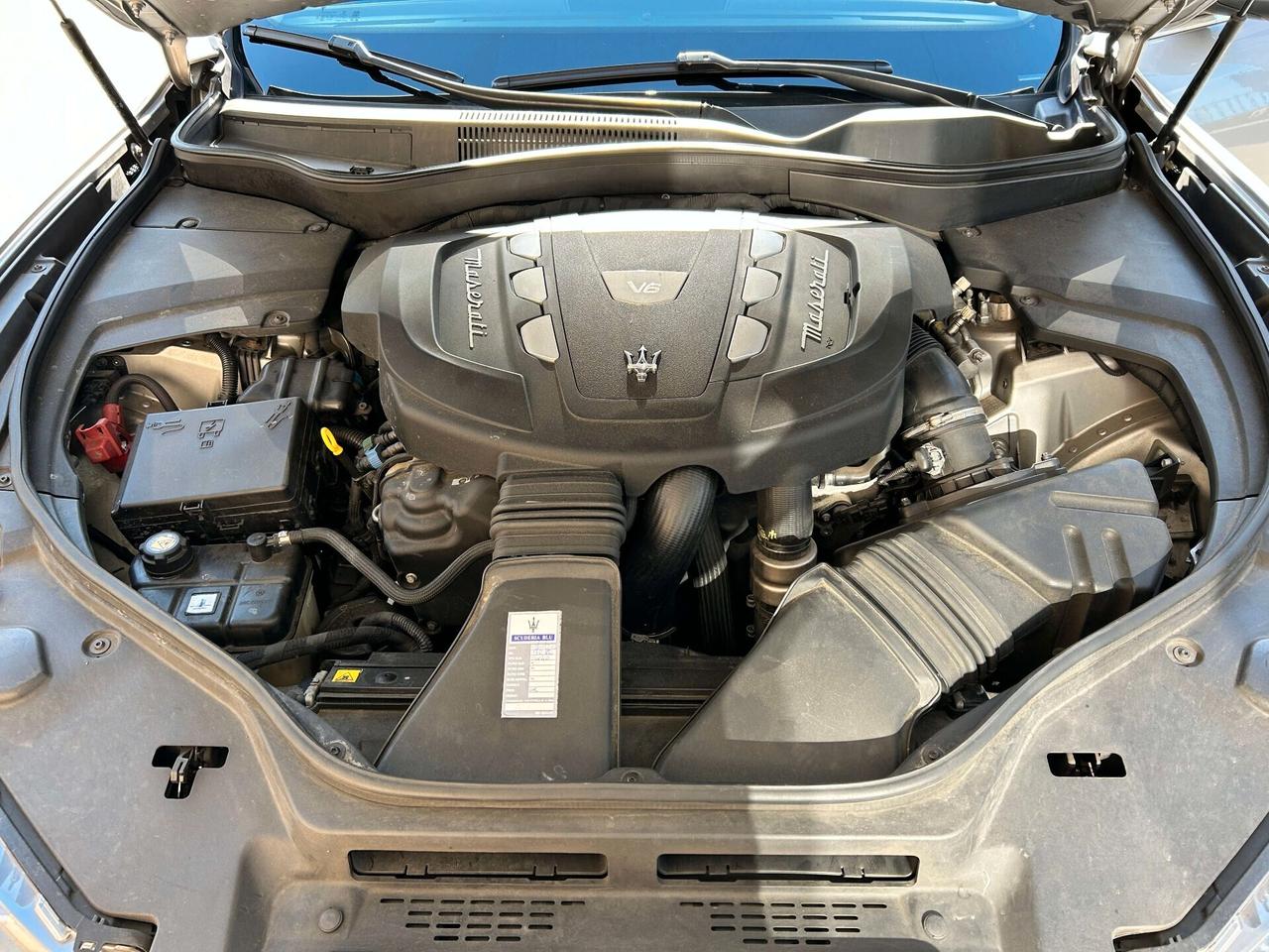 Maserati Levante V6 Diesel 275 CV AWD Granlusso