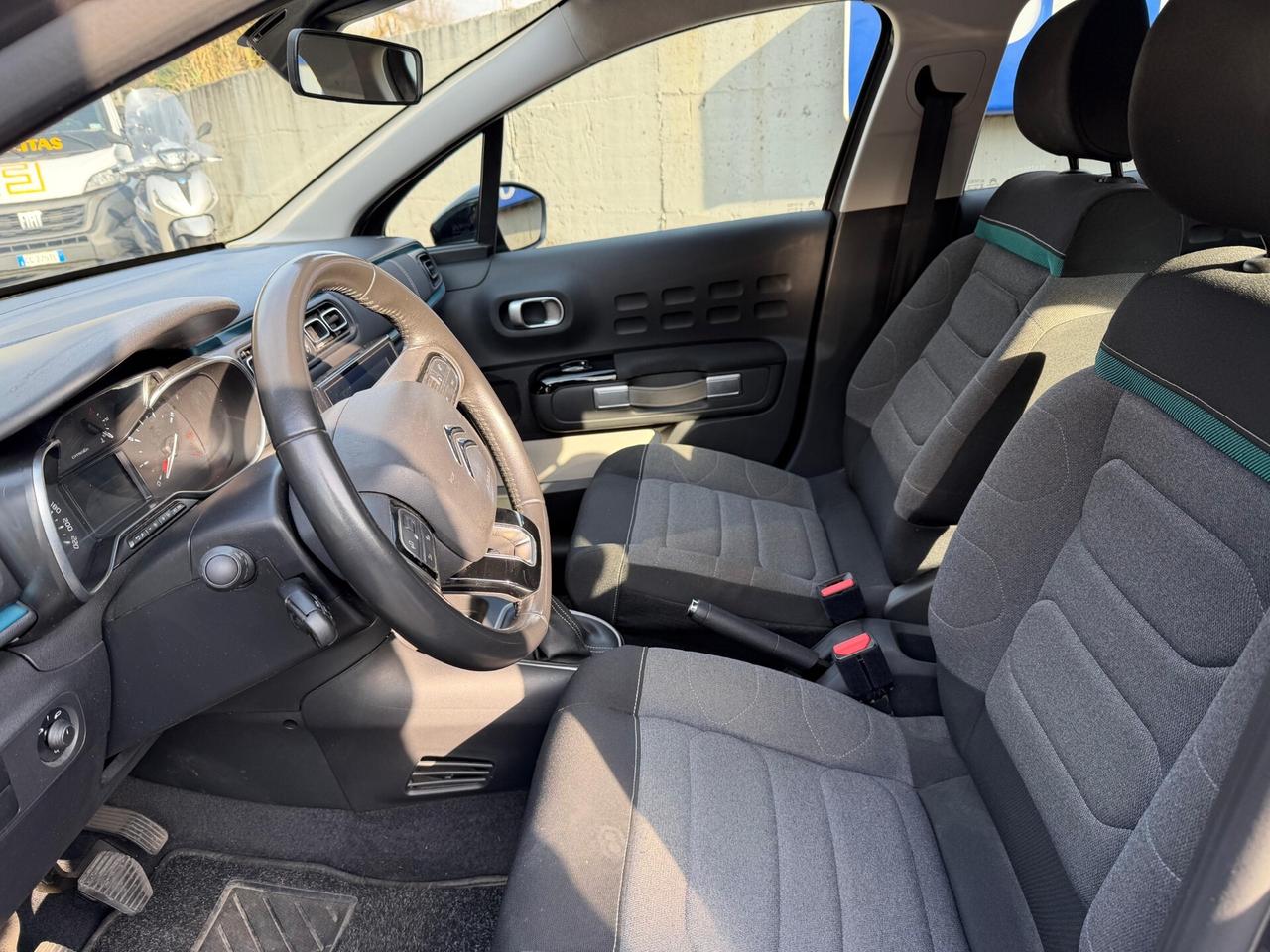 Citroen C3 PureTech 83 S&S Shine