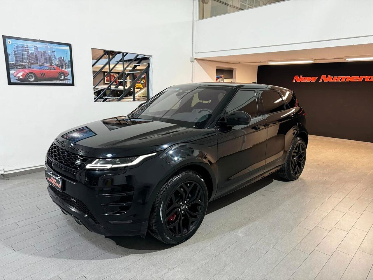 Range Rover Evoque 2.0 i4 R-Dynamic 163cv 2022 Autocarro