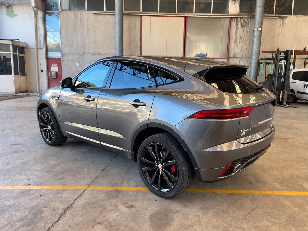 Jaguar E-Pace 2.0D 240 CV AWD aut. R-Dynamic SE