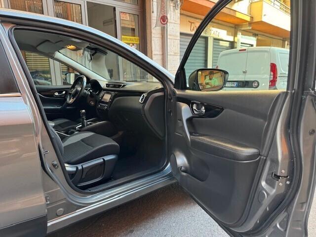 Nissan Qashqai 1.5 dCi 115 CV - Business