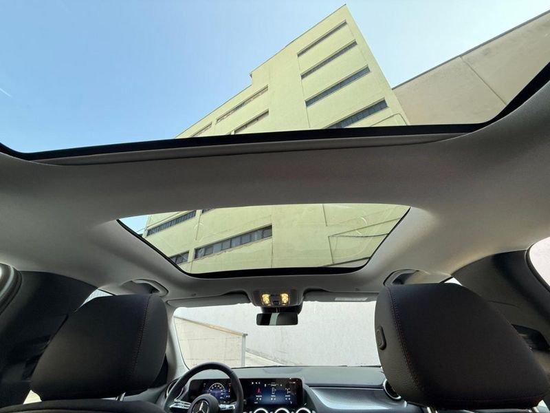 Mercedes-Benz GLA 180 Automatic AMG Line Premium